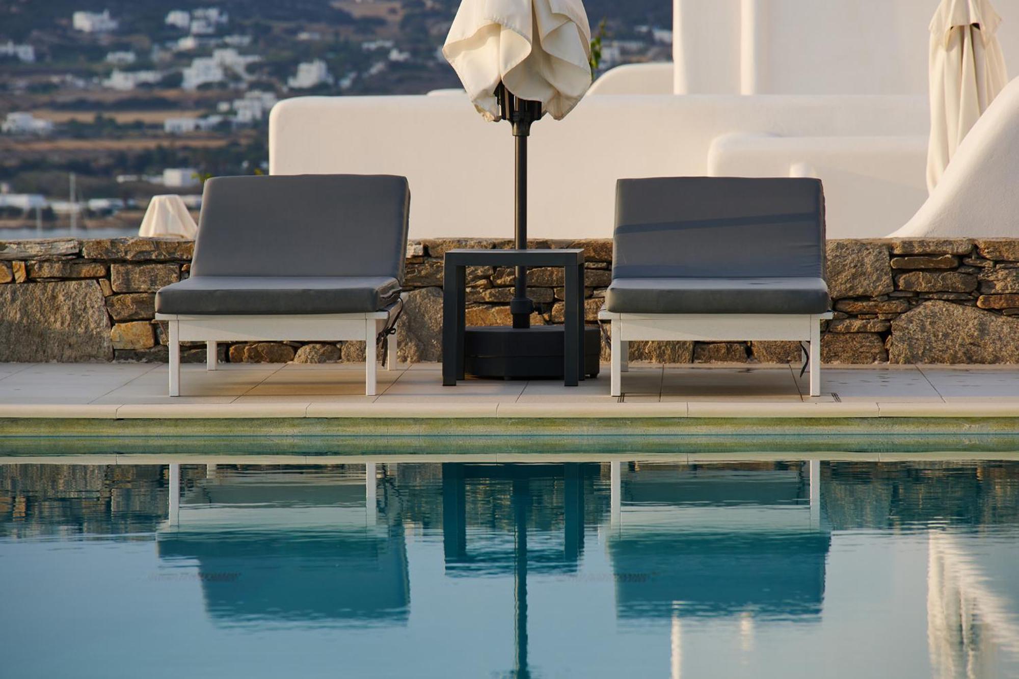 Kymo Luxury Suites Paros Kolympithres Exterior foto